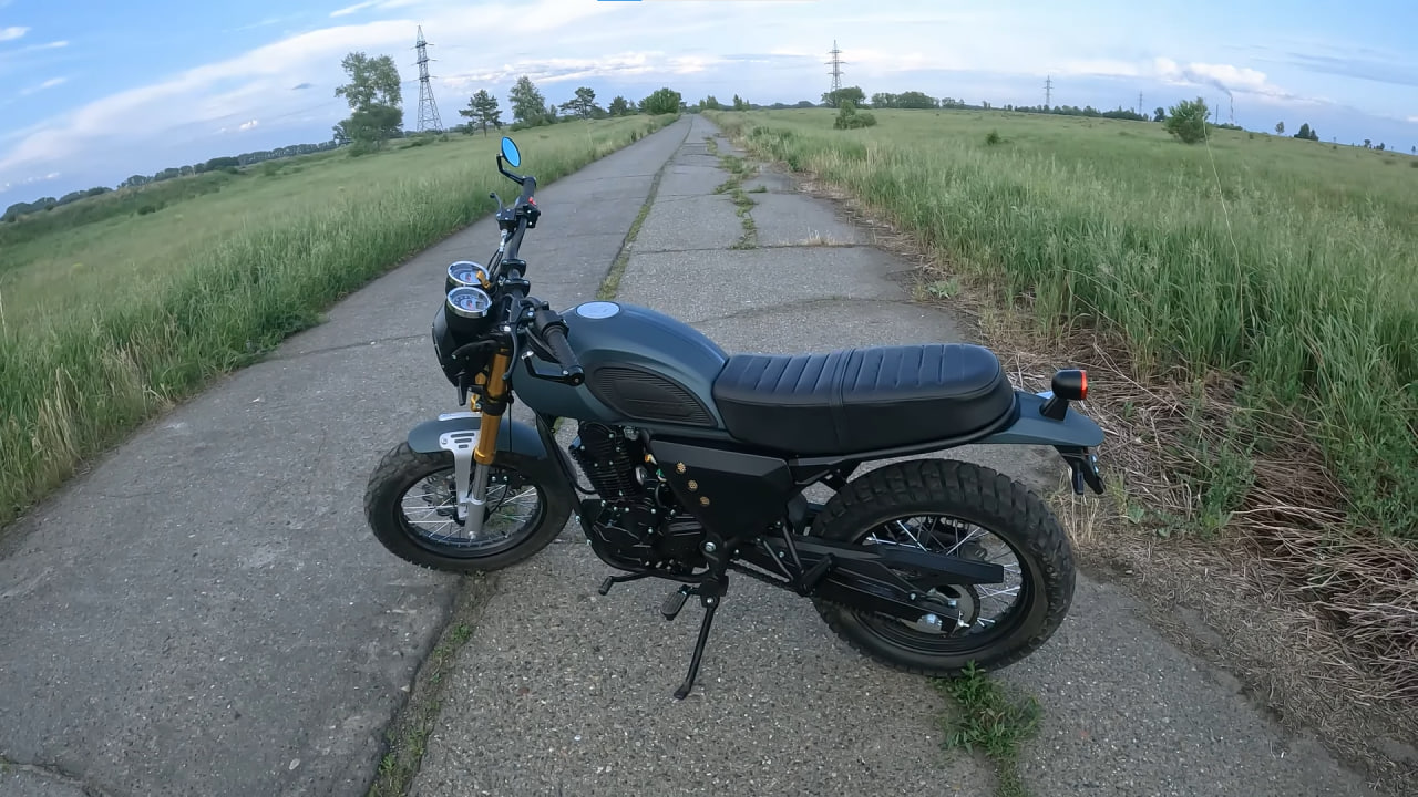 Туристические поездки и дальние маршруты на мотоцикле Racer RC300-GY8H Triumph 300