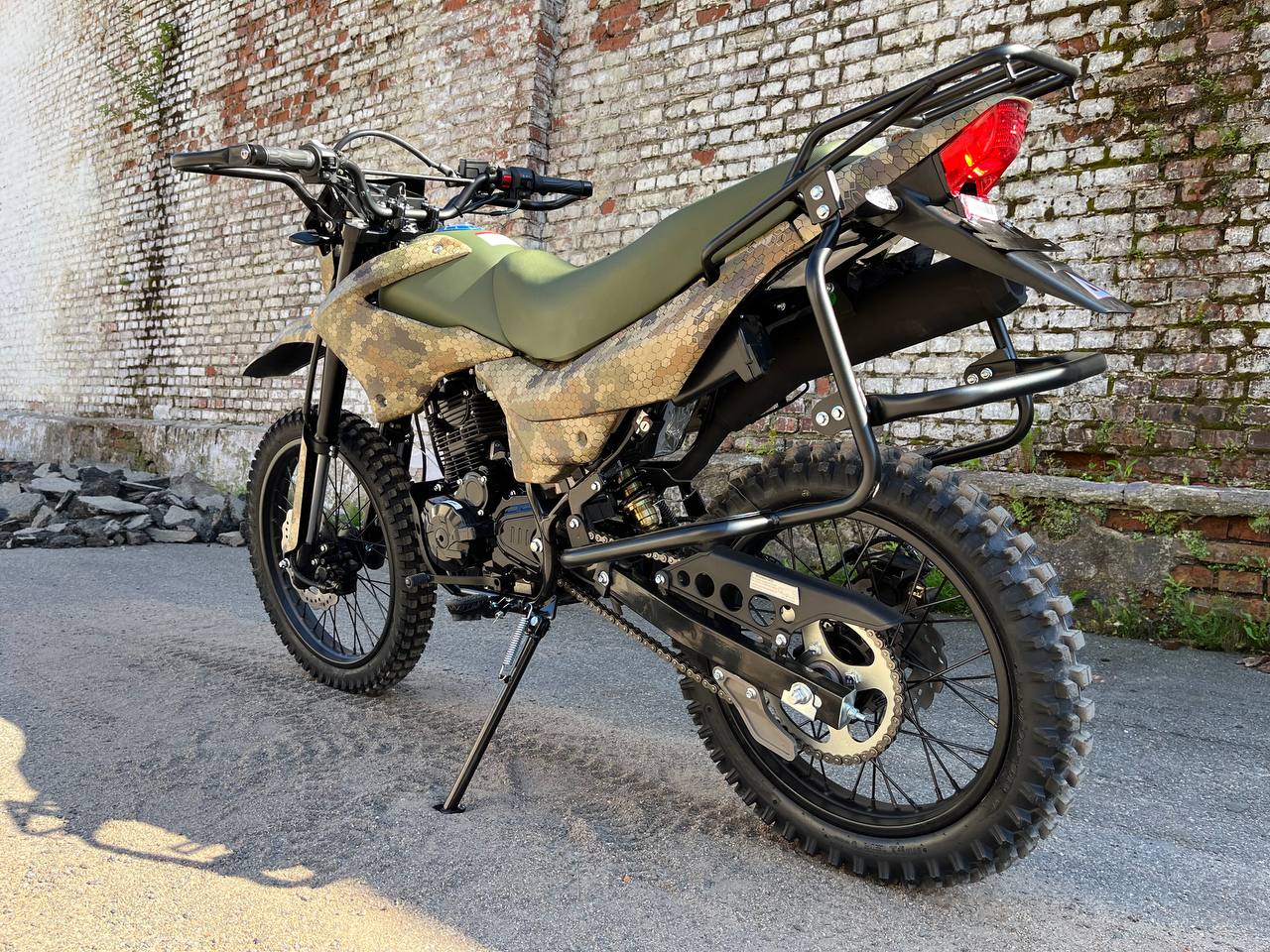 Racer Panther 300, задняя часть, багажная площадка и дуги