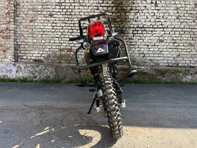 Racer Panther 300, вид сзади, светотехника и защита
